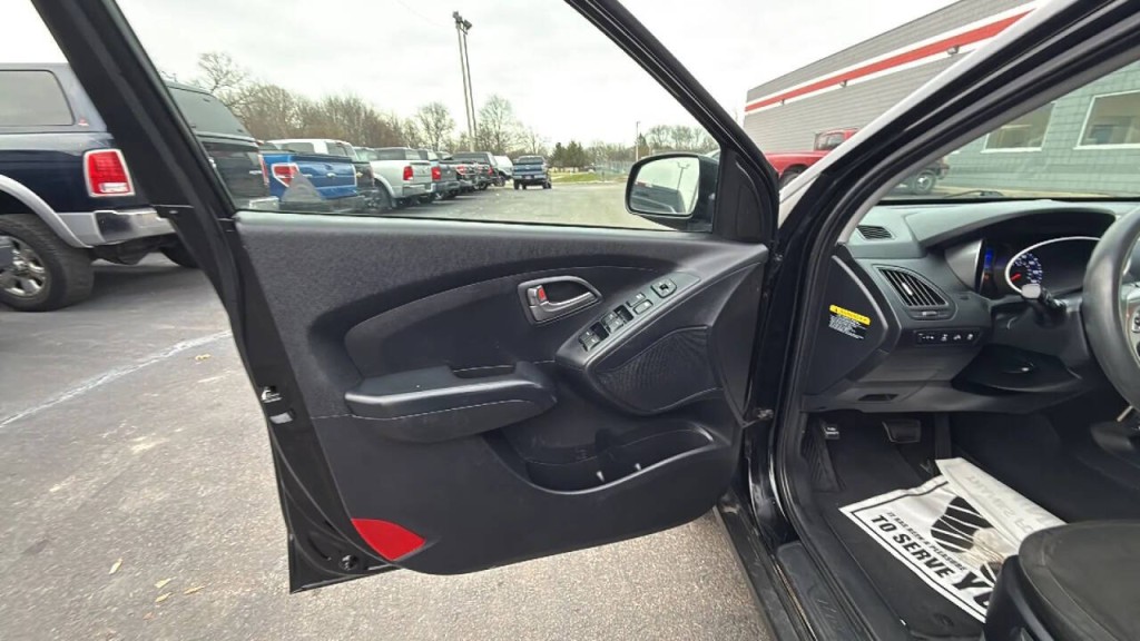 2014 Hyundai Tucson Image 9