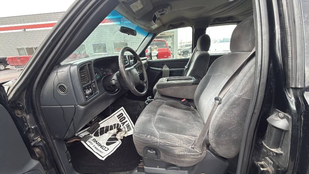 2001 Chevrolet Silverado 1500 Image 10