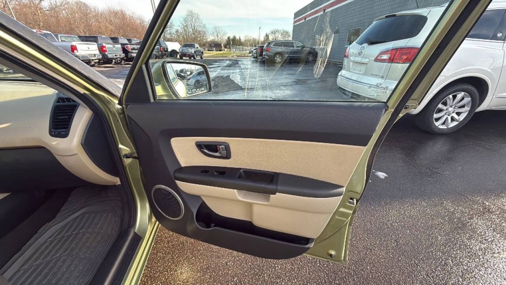 2011 Kia Soul Image 13