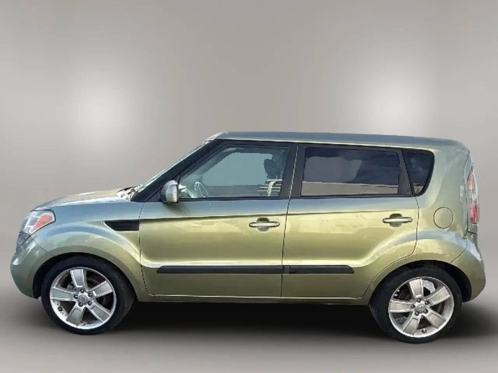 2011 Kia Soul Image 2