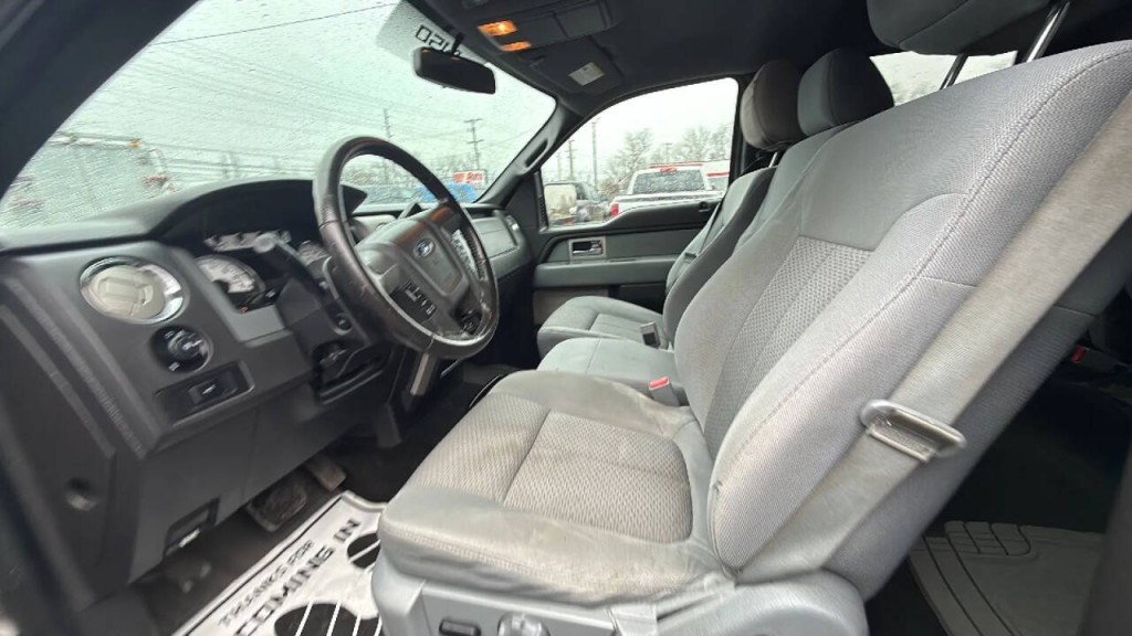 2011 Ford F-150 Image 10