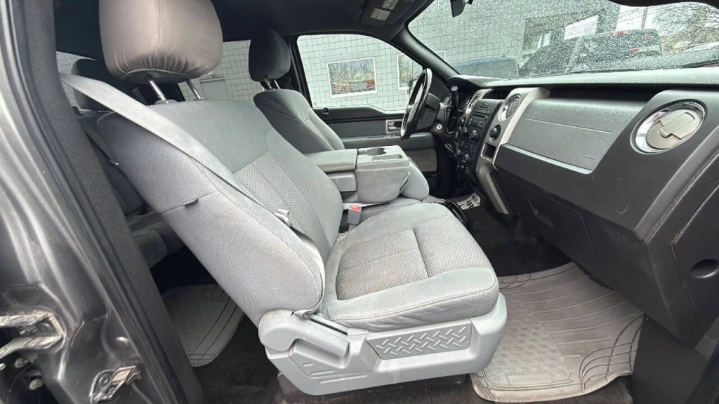 2011 Ford F-150 Image 17