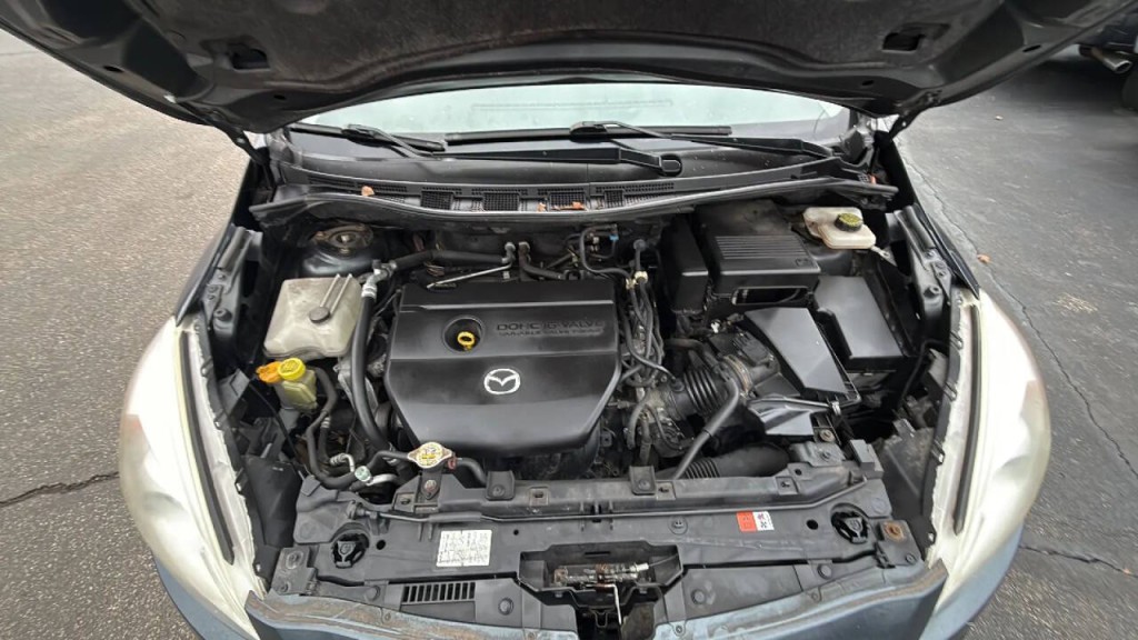 2012 Mazda Mazda5 Image 17