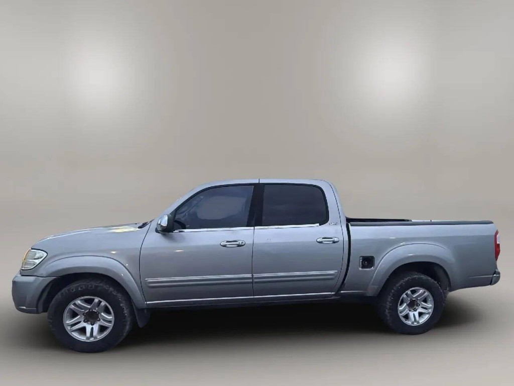 2004 Toyota Tundra Image 2