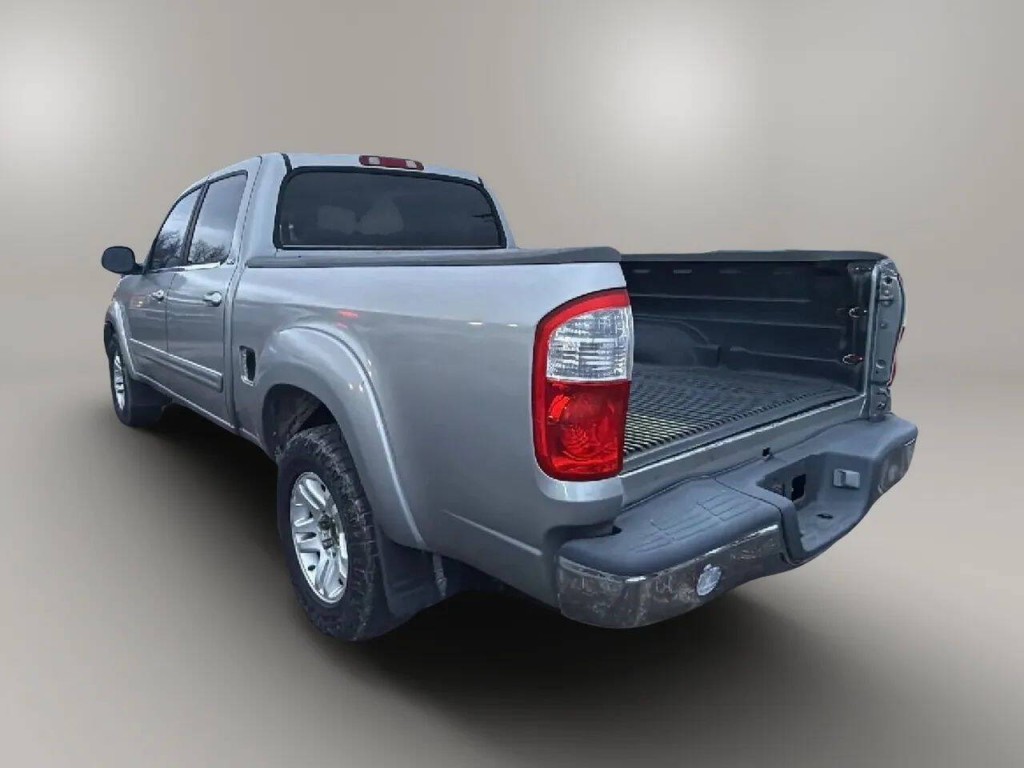 2004 Toyota Tundra Image 3