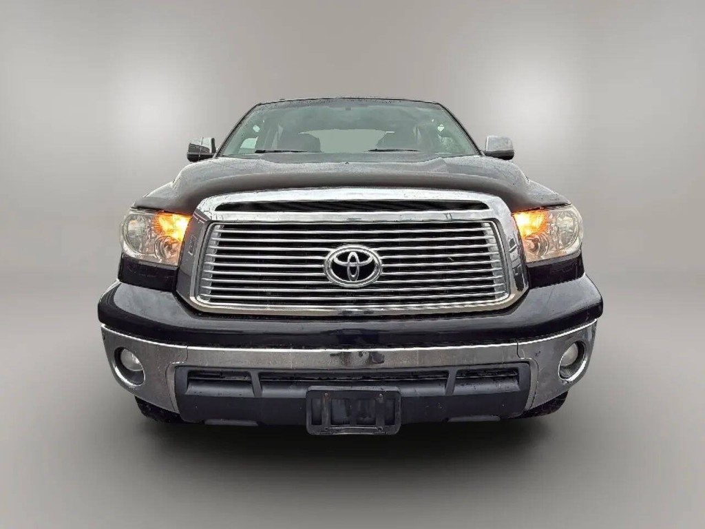 2011 Toyota Tundra Image 8