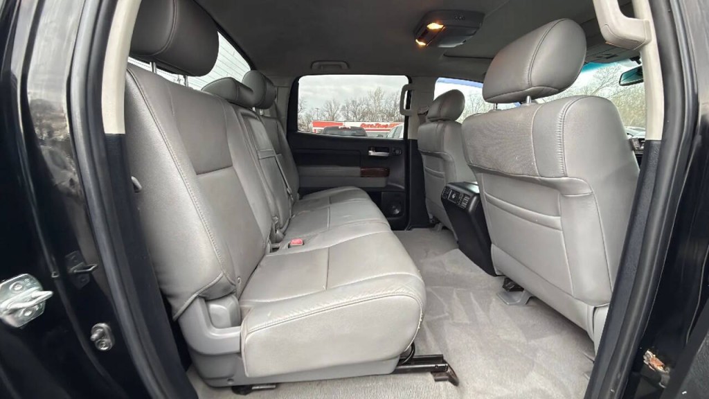 2011 Toyota Tundra Image 14