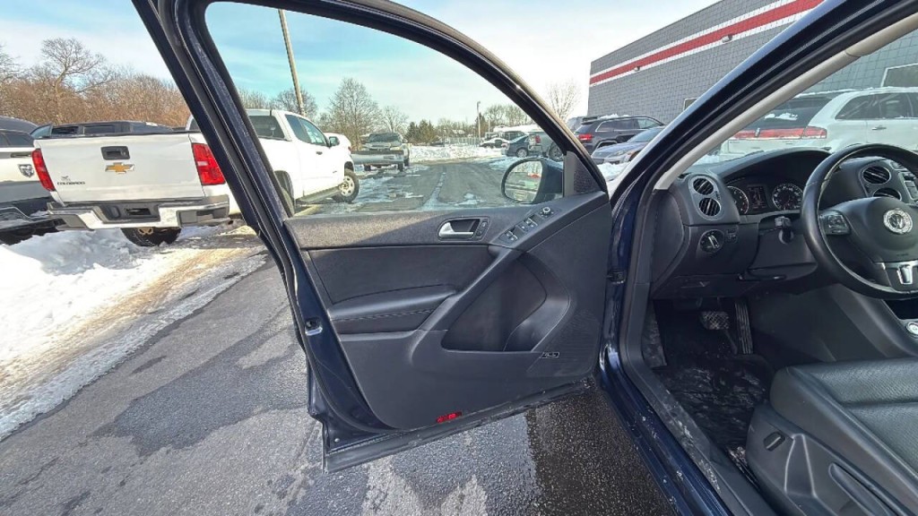 2014 Volkswagen Tiguan Image 10