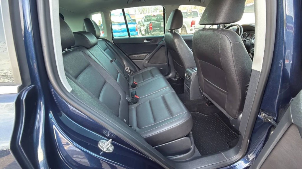 2014 Volkswagen Tiguan Image 16