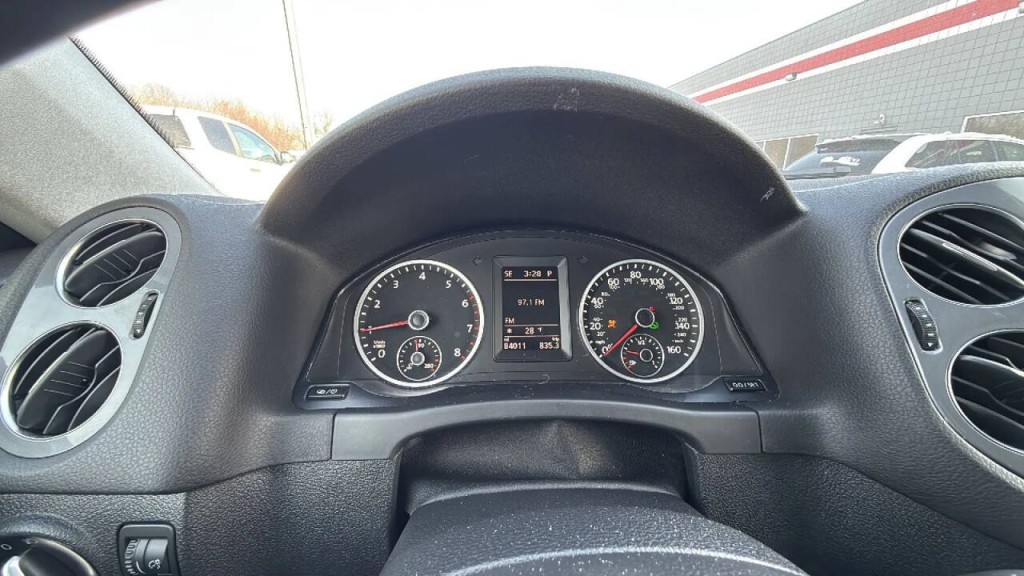 2014 Volkswagen Tiguan Image 19