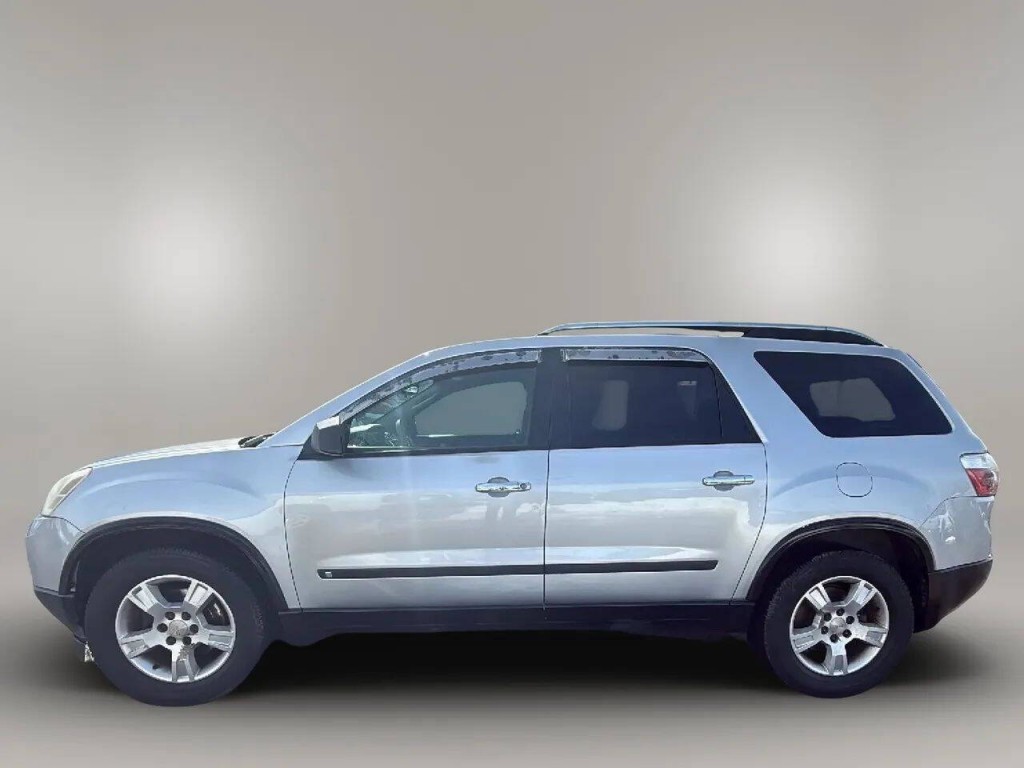 2009 GMC Acadia Image 2