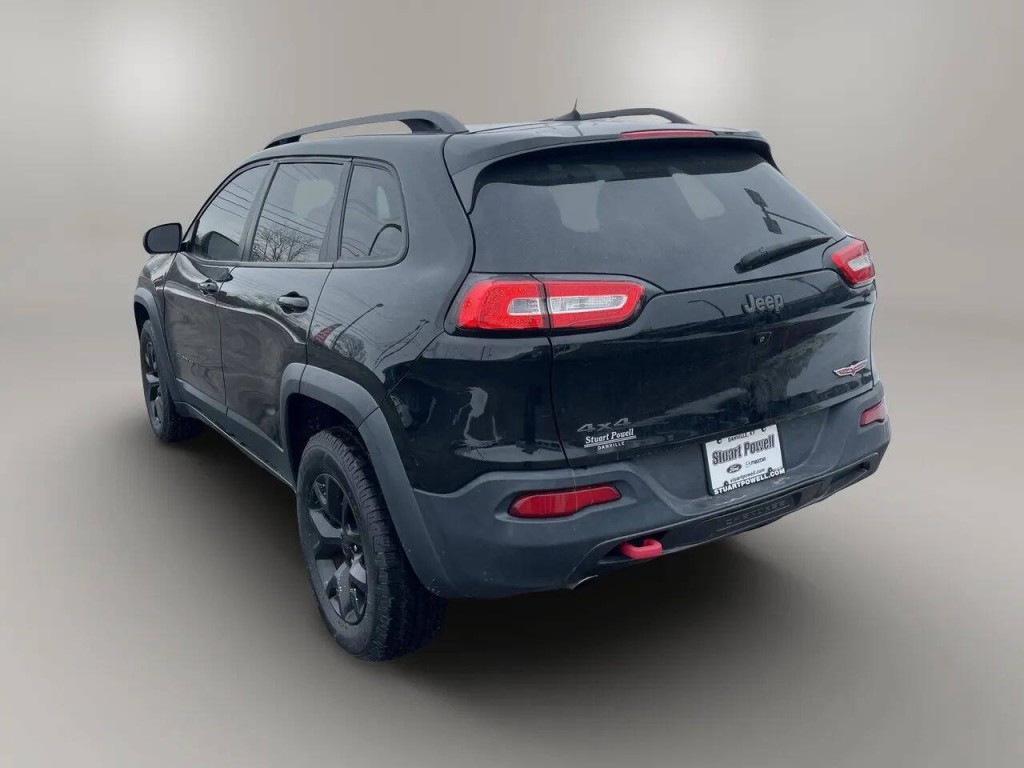 2017 Jeep Cherokee Image 5