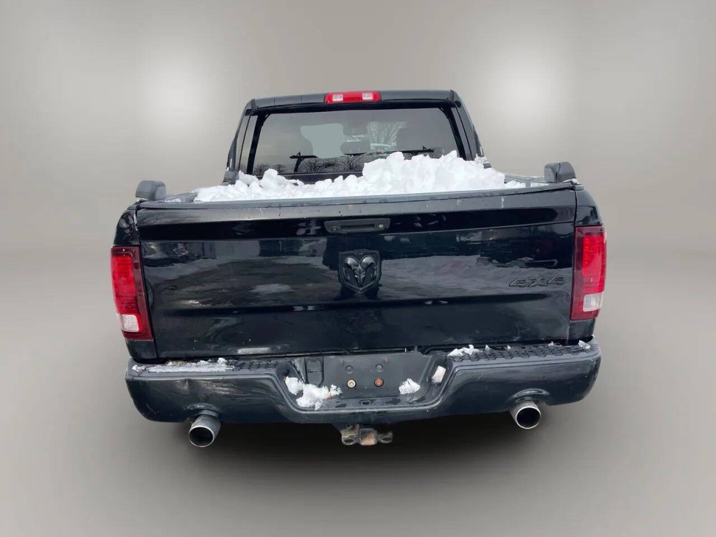 2014 RAM 1500 Image 3