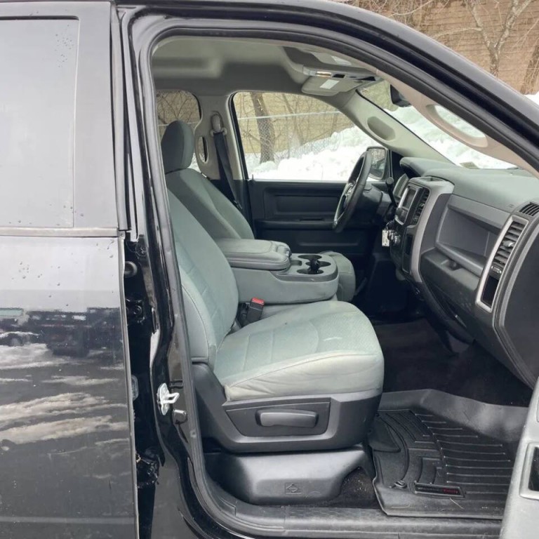 2014 RAM 1500 Image 7