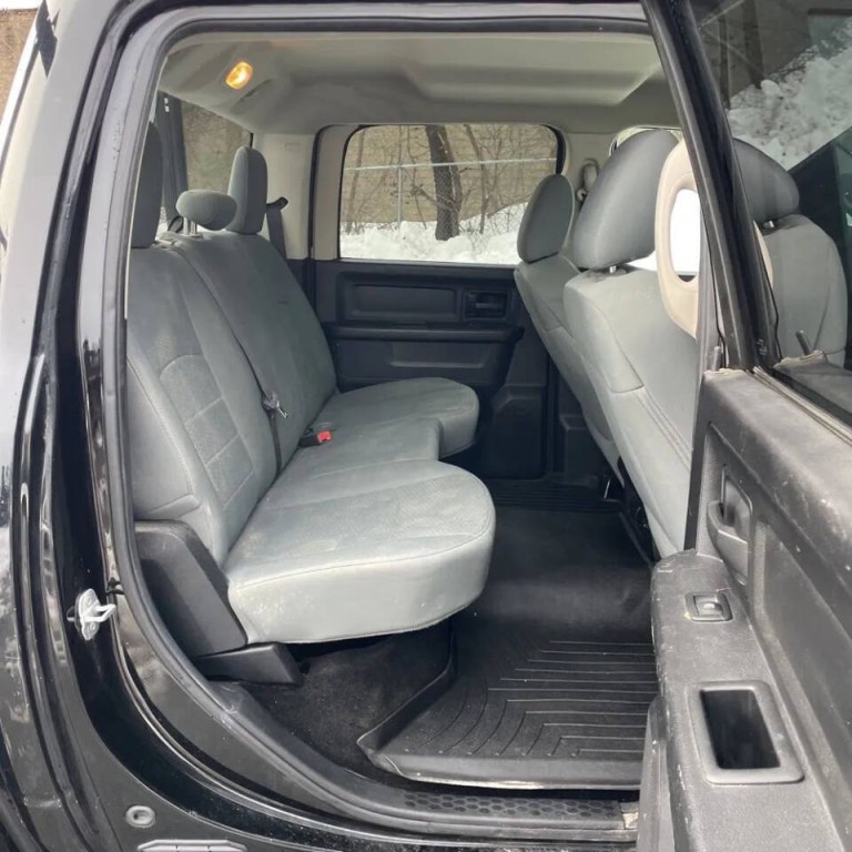 2014 RAM 1500 Image 11