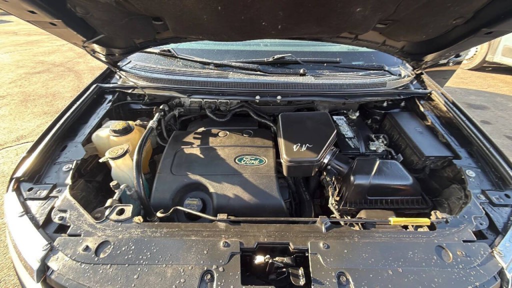 2013 Ford Edge Image 9