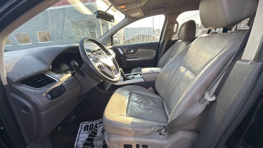 2013 Ford Edge Image 11