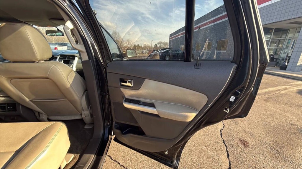 2013 Ford Edge Image 15