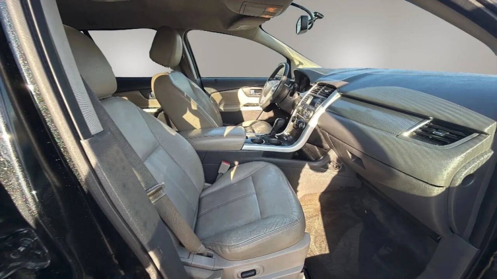 2013 Ford Edge Image 18