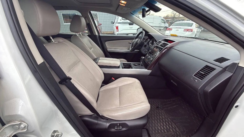 2015 Mazda CX-9 Image 17