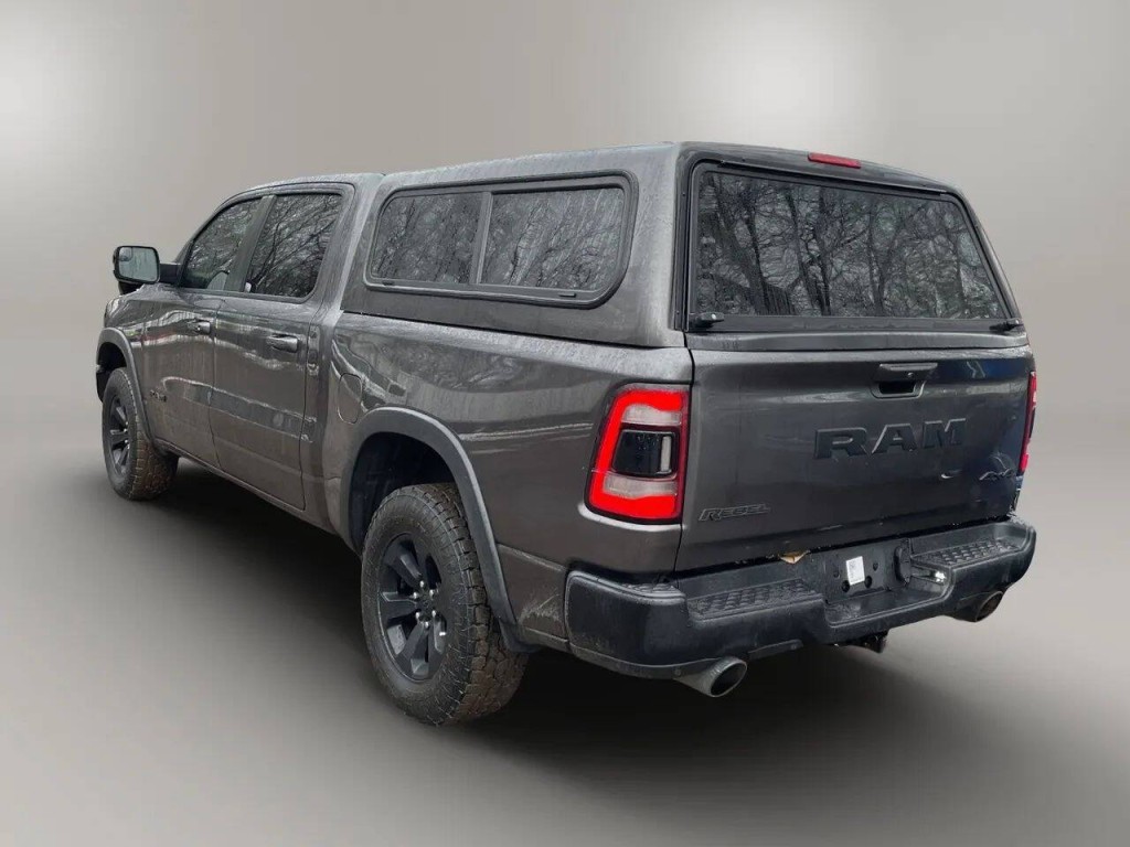 2021 RAM 1500 Image 2