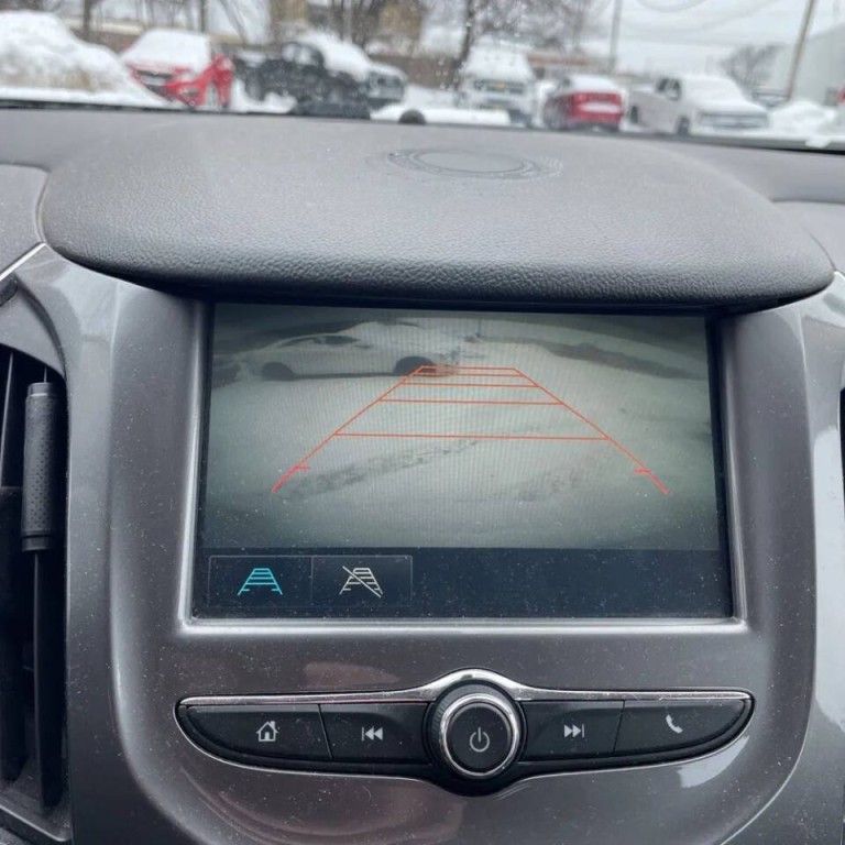 2016 Chevrolet Cruze Image 9