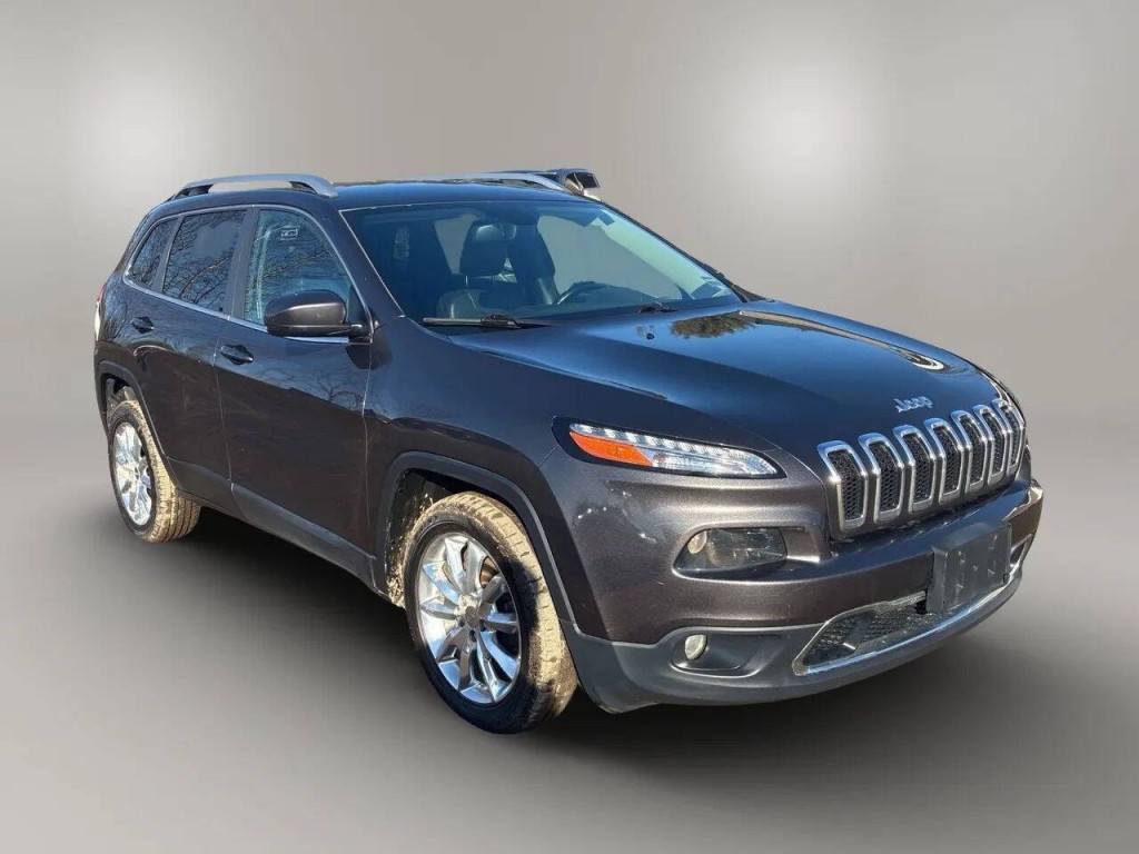 2016 Jeep Cherokee Image 2