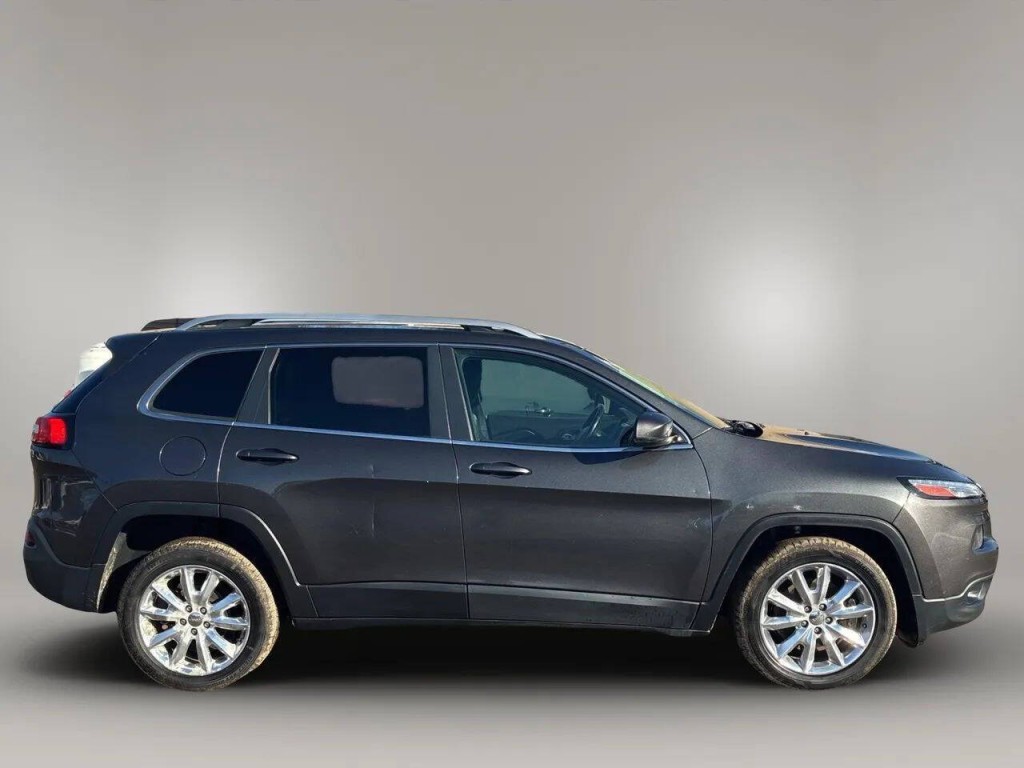2016 Jeep Cherokee Image 4