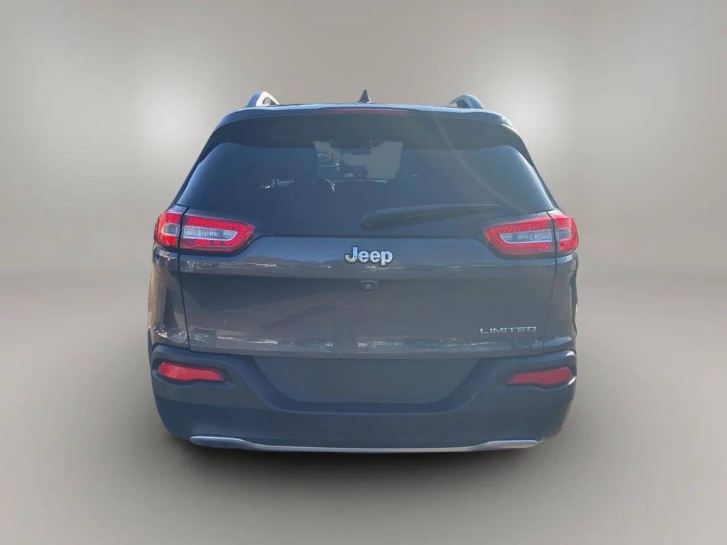 2016 Jeep Cherokee Image 6