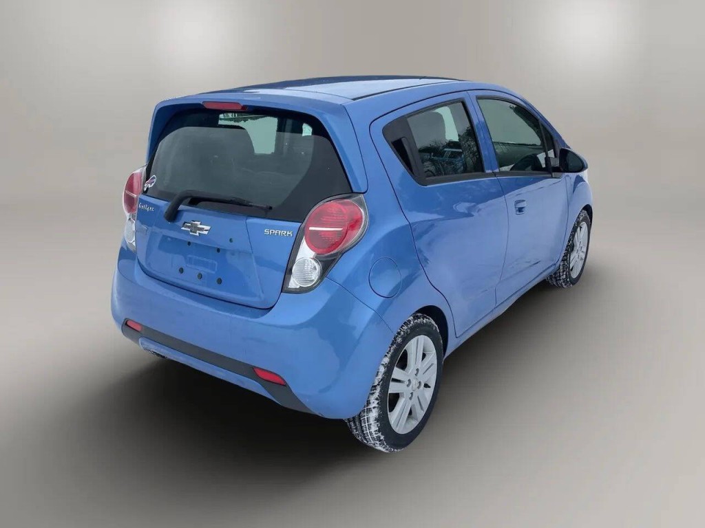 2014 Chevrolet Spark Image 4