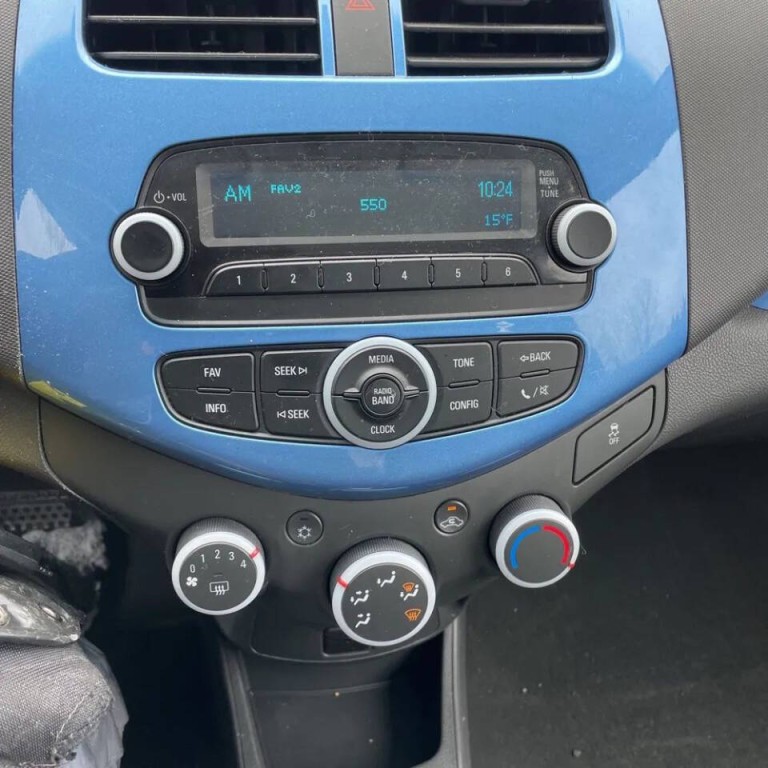 2014 Chevrolet Spark Image 8