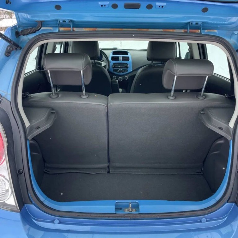 2014 Chevrolet Spark Image 10