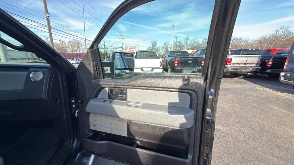 2013 Ford F-150 Image 16