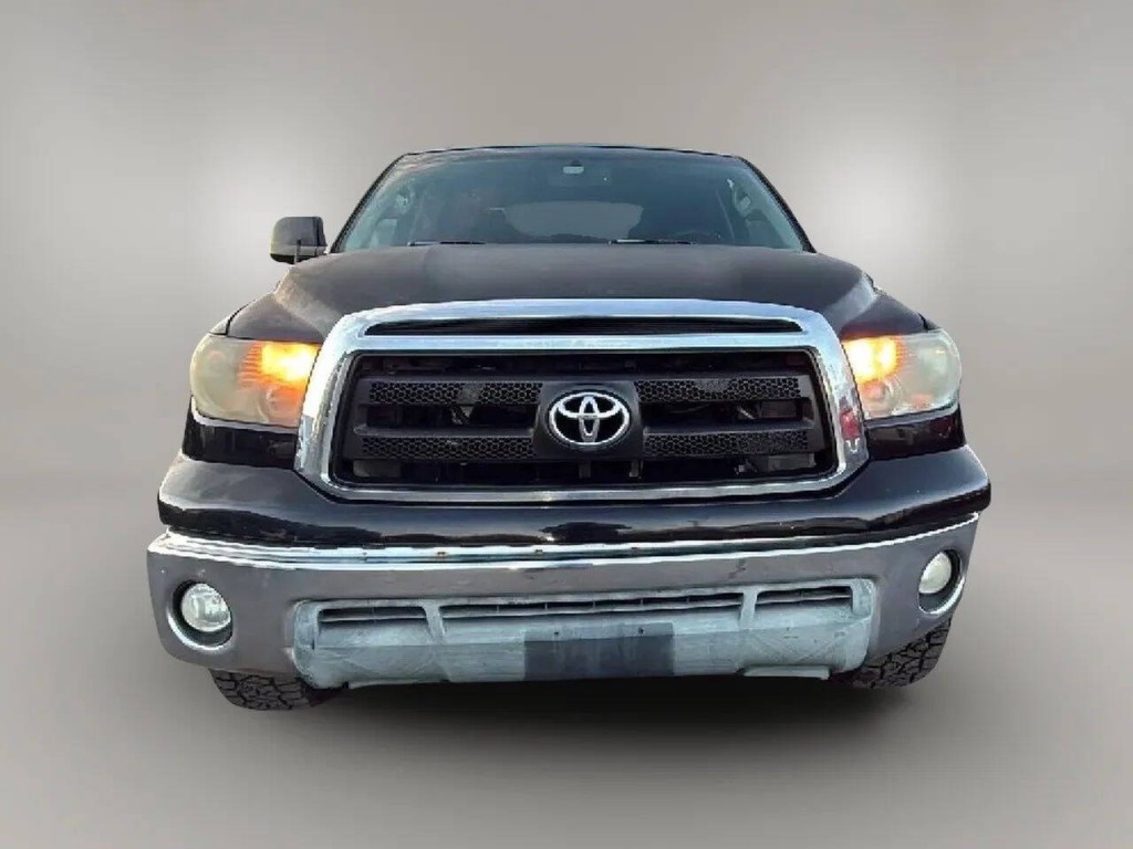 2010 Toyota Tundra Image 8