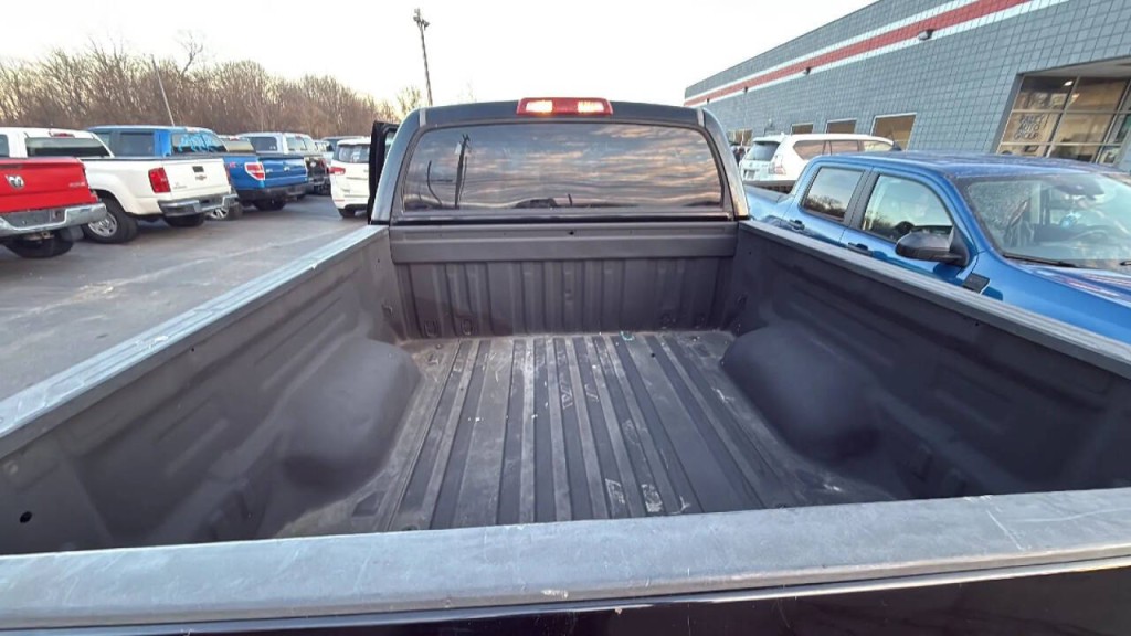 2010 Toyota Tundra Image 9