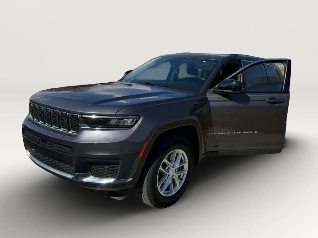 2022 Jeep Grand Cherokee Image 5