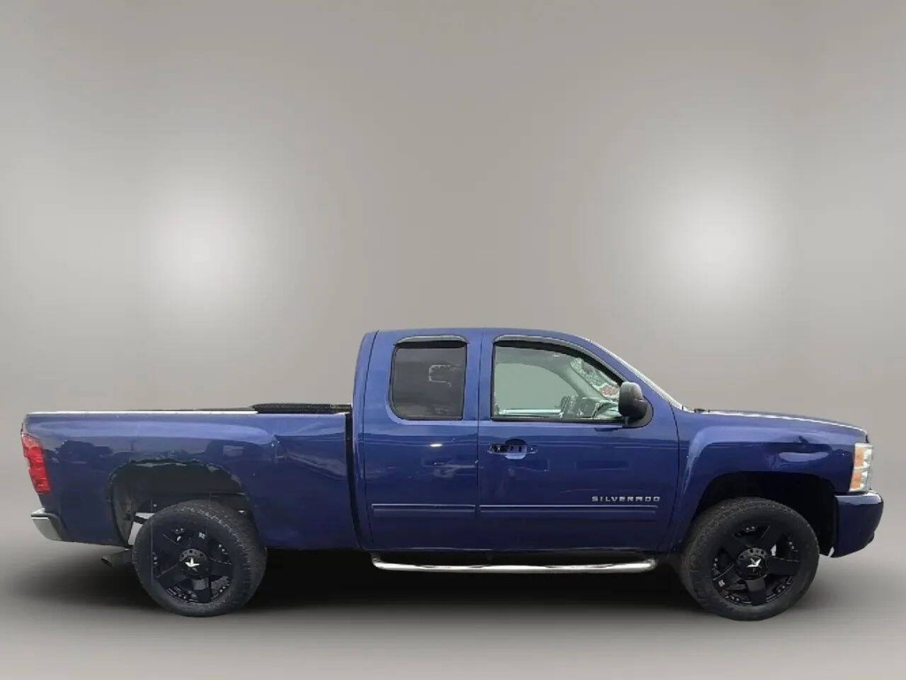 2010 Chevrolet Silverado 1500 Image 6