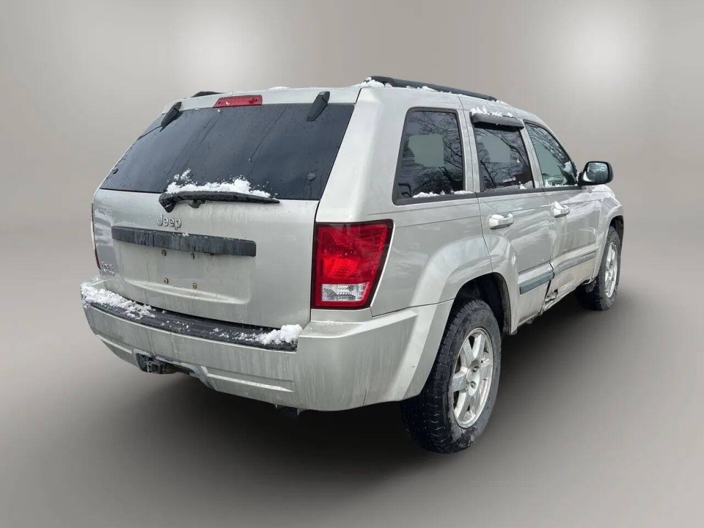 2008 Jeep Grand Cherokee Image 2