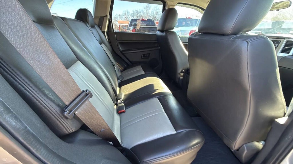 2008 Jeep Grand Cherokee Image 14