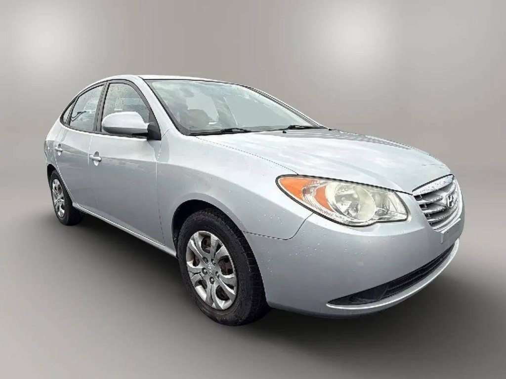 2010 Hyundai Elantra Image 7