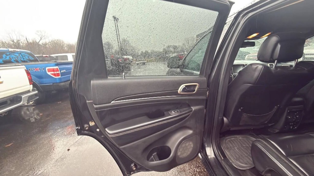 2015 Jeep Grand Cherokee Image 11