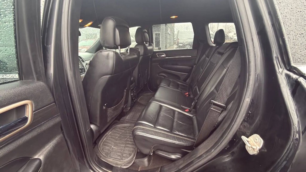 2015 Jeep Grand Cherokee Image 12