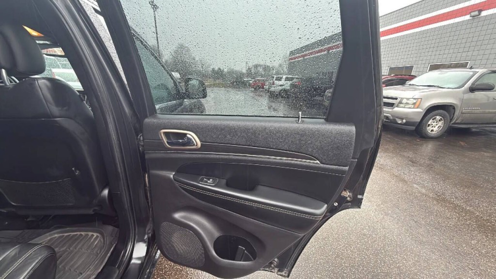 2015 Jeep Grand Cherokee Image 14