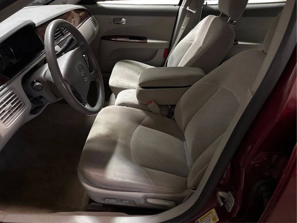 2008 Buick LaCrosse Image 9