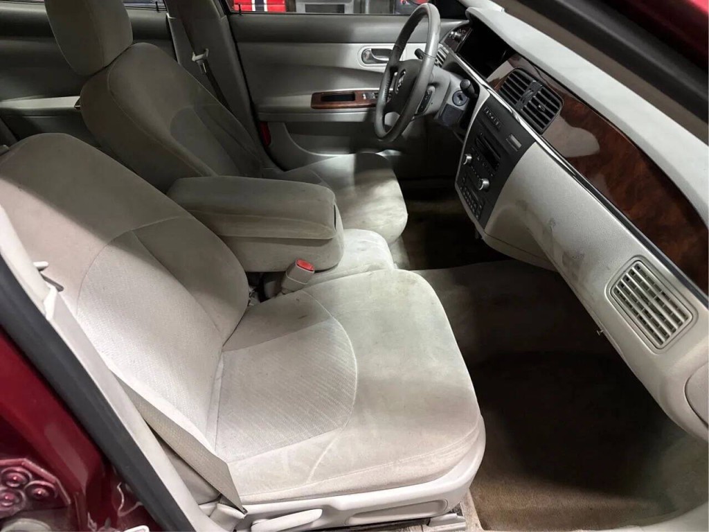 2008 Buick LaCrosse Image 11