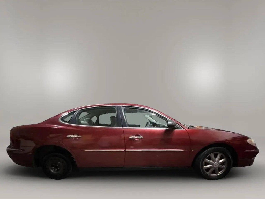 2008 Buick LaCrosse Image 2