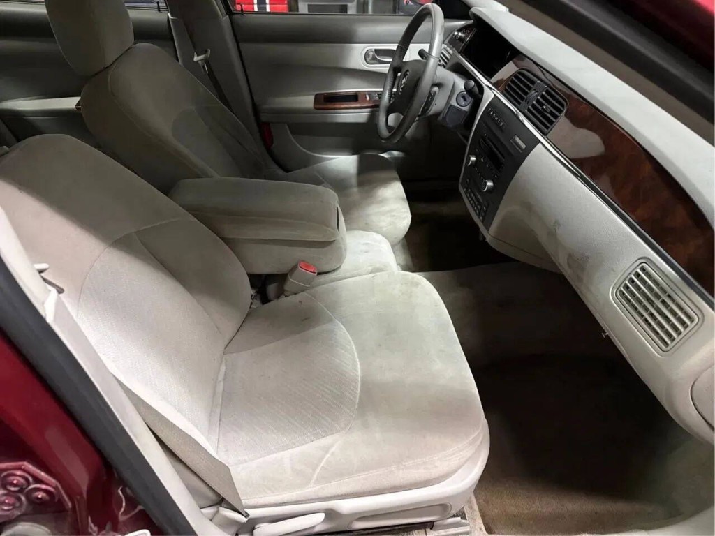 2008 Buick LaCrosse Image 11