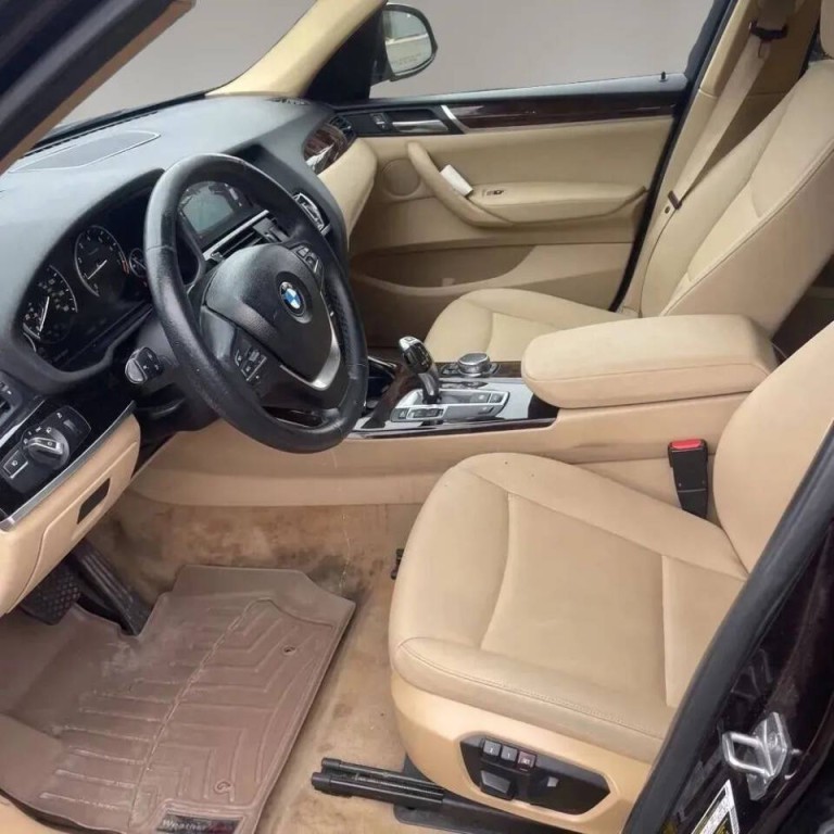 2016 BMW X3 Image 9