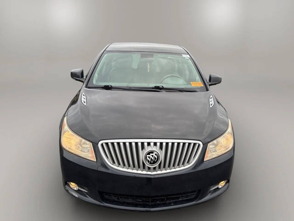 2011 Buick LaCrosse Image 8