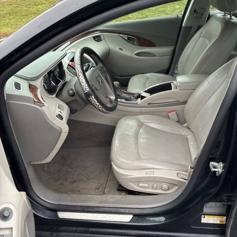 2011 Buick LaCrosse Image 10